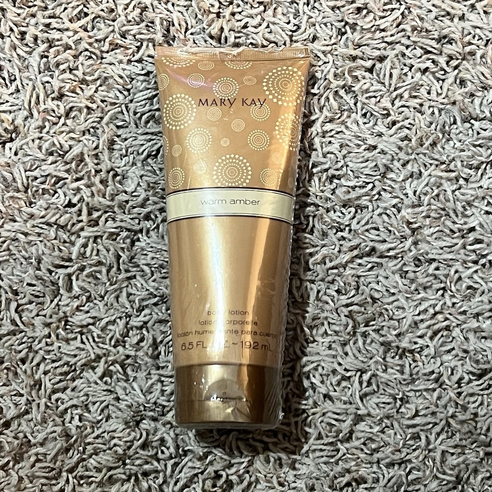 Mary Kay Warm Amber Body Lotion 6.5 fl oz, 192 mL Discontinued New & Sealed